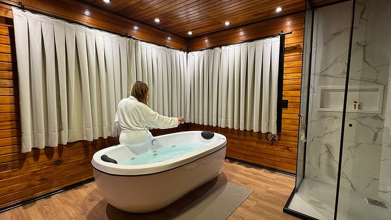 Chalé Solar da Colina - Hidro, vista e conforto