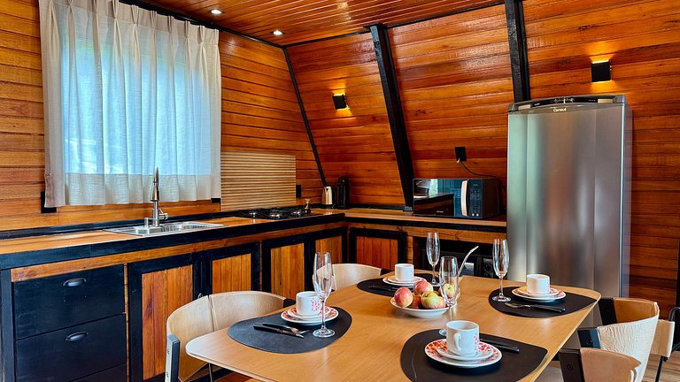 Chalé Solar da Colina - Hidro, vista e conforto